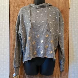 No Boundaries Gray "Fierce" Queen Crown Hoodie, Junior Size Medium
